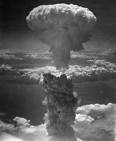nagasaki_nuclear_bomb2.jpg